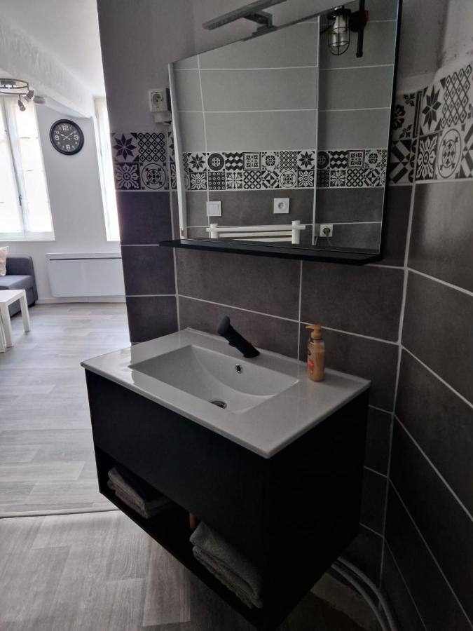 Superbe Appartement - Hypercentre - Rue Madeleine - 6 Personnes ทรัวส์ ภายนอก รูปภาพ